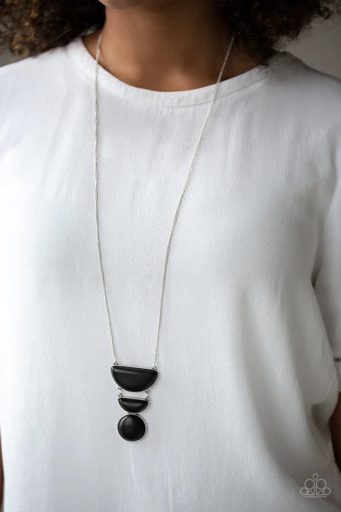 Desert Mason ~ Black Necklace