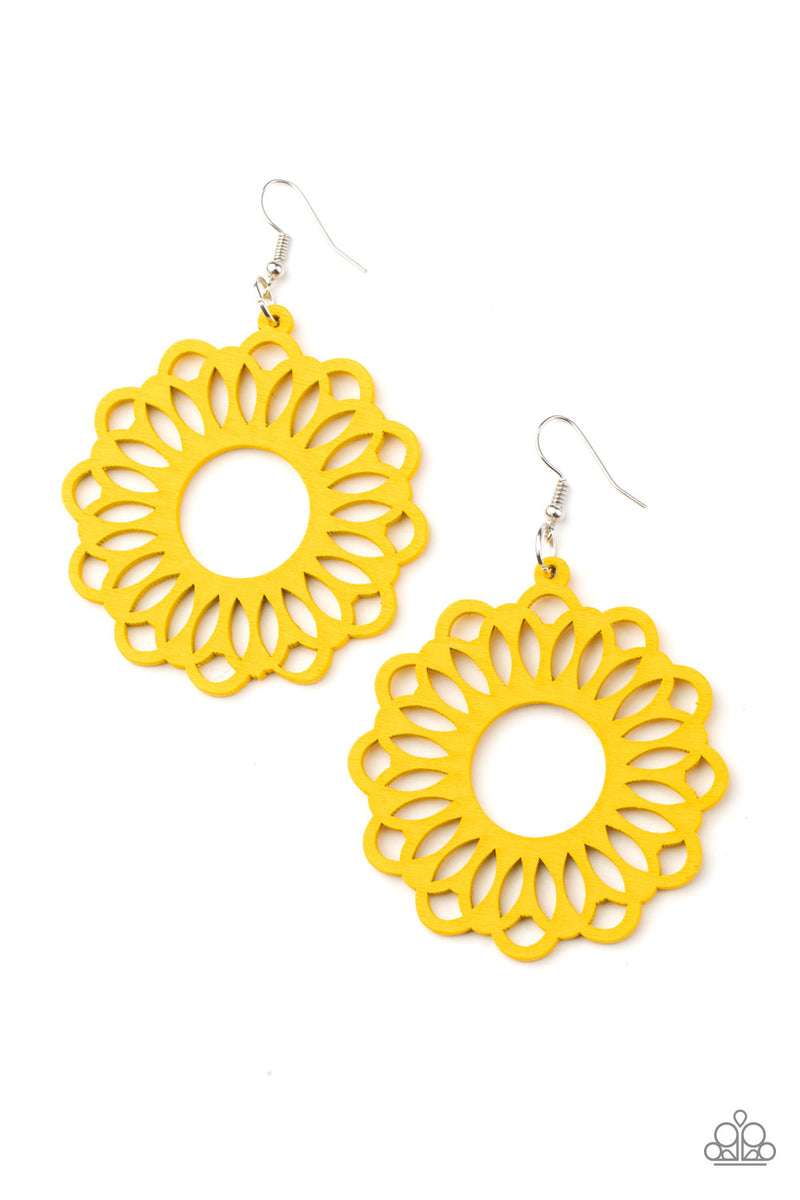 Dominican Daisy ~ Yellow Earrings