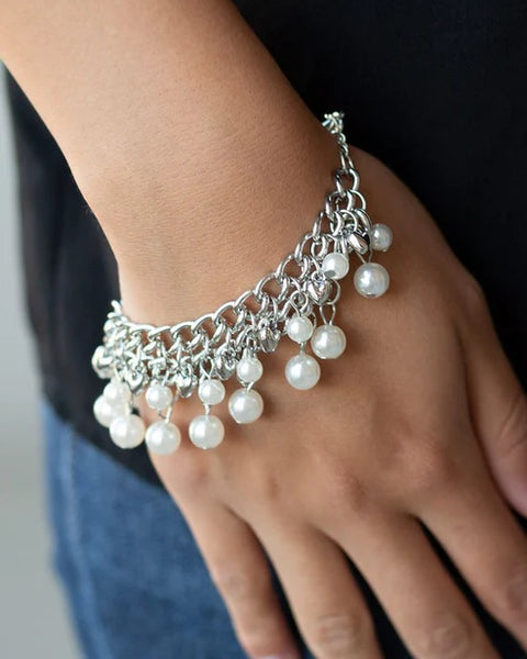 Duchess Diva ~ White Bracelet