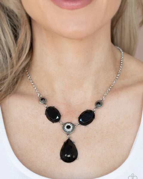 Heirloom Hideaway ~ Black Necklace