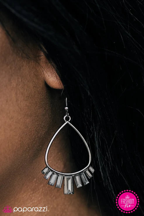 Inner Diva ~ Black Earrings