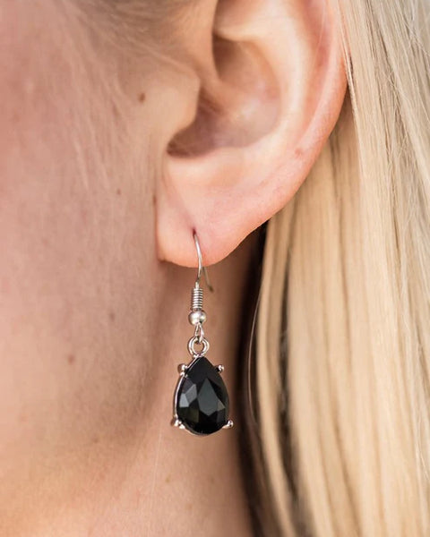 Live Love LUXE ~ Black Earrings