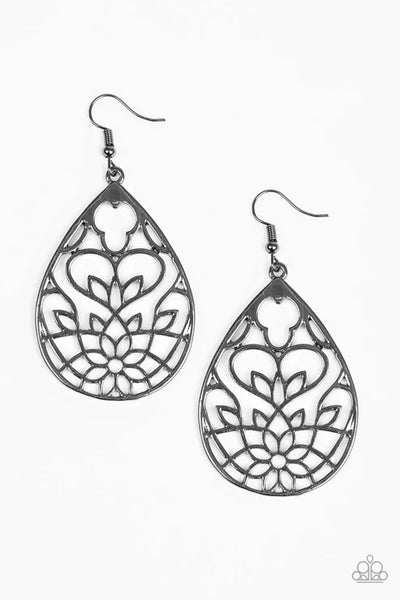 Lovely Lotus ~ Black Earrings