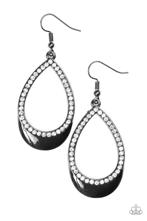 Make It REIGN ~ Black Earrings