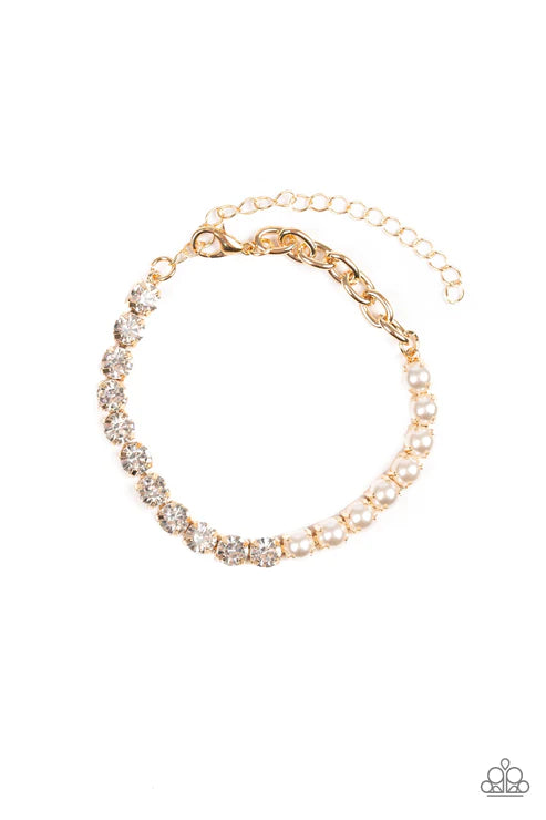 Out Like A SOCIALITE ~ Gold Bracelet