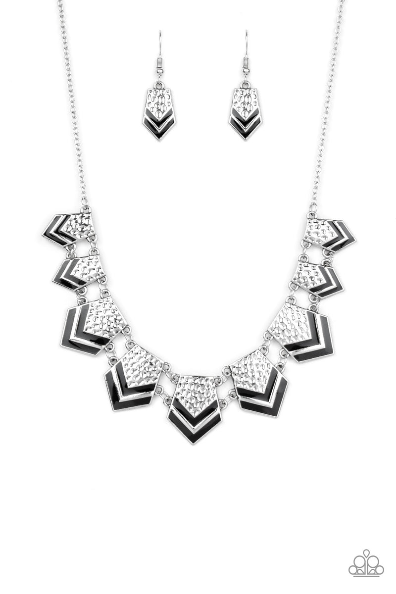 Pack Princess ~ Black Necklace