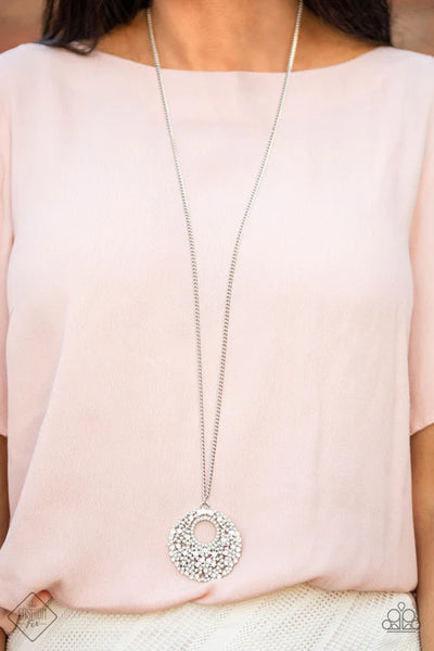 Pearl Panache ~ White Necklace