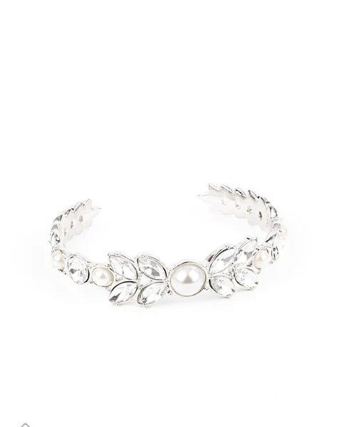 Regal Reminiscence ~ White Bracelet