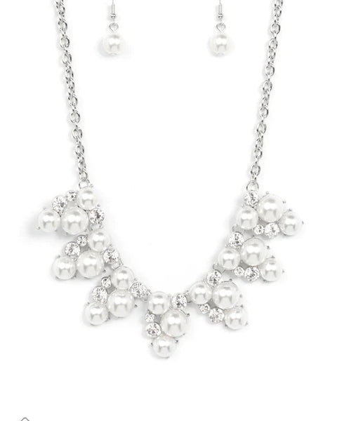 Renown Refinement ~ White Necklace