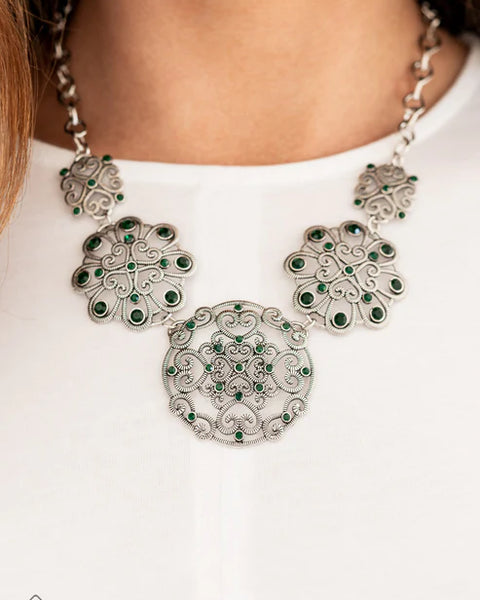 Royally Romantic ~ Green Necklace