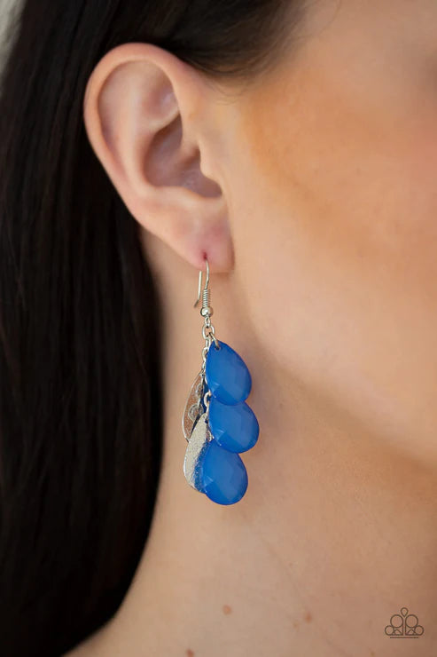 Seaside Stunner ~ Blue Earrings