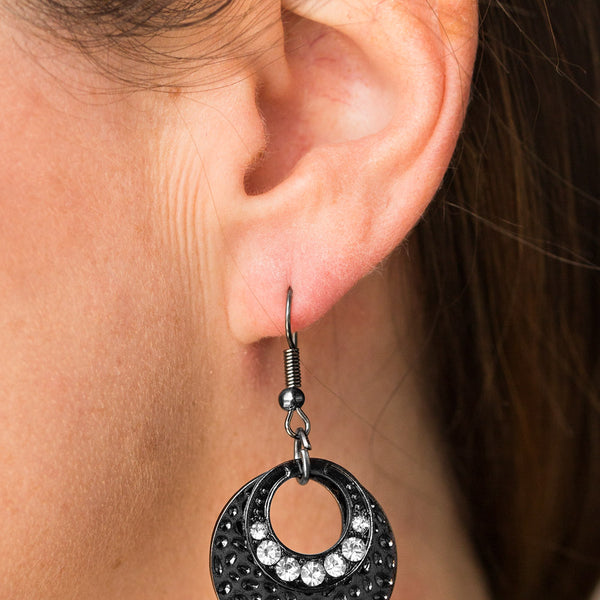 So Glam You Made It ~ Black Earrings