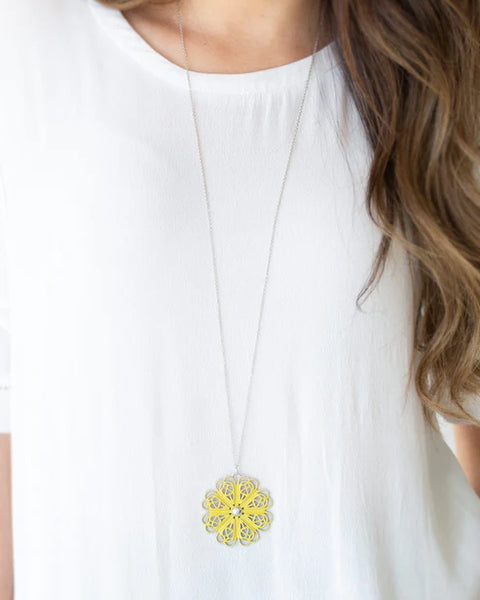 Spin Your PINWHEELS ~ Yellow Necklace