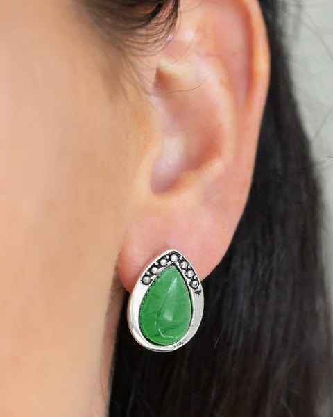 Stone Spectacular ~ Green Earrings