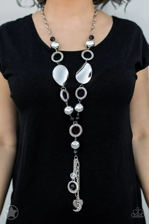 Total Eclipse Of The Heart ~ Black Necklace