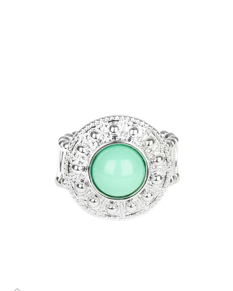 Treasure Chest Shimmer ~ Green Ring