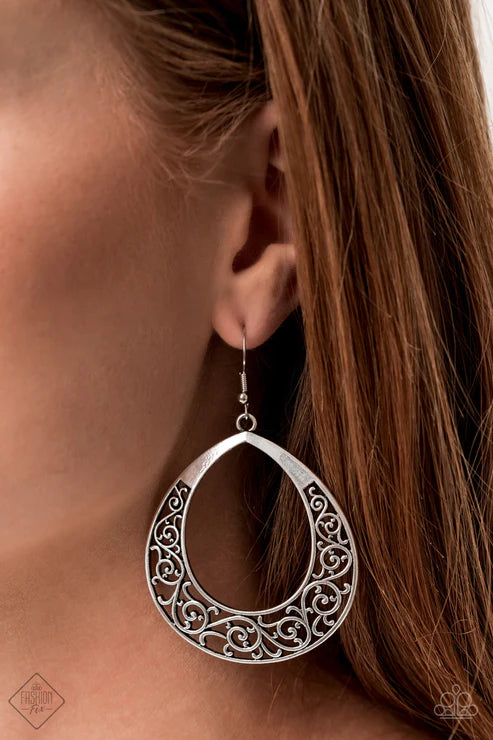 Vineyard Venture ~ Silver Earrings