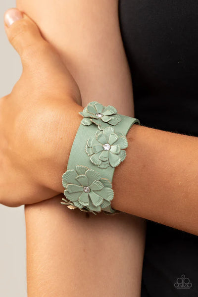 What Do You Pro-Posies ~ Green Bracelet