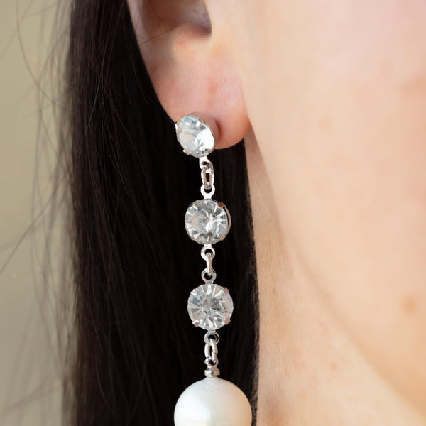 Yacht Scene ~ White Earrings