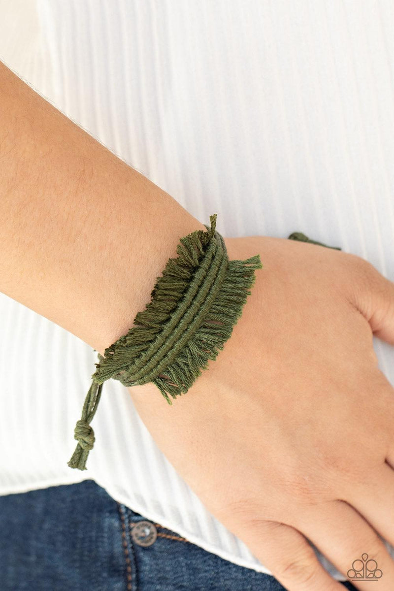 Make Yourself At HOMESPUN ~ Green Bracelet
