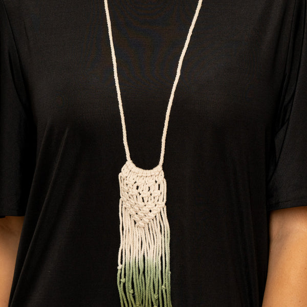 Surfin' The Net ~ Green Necklace