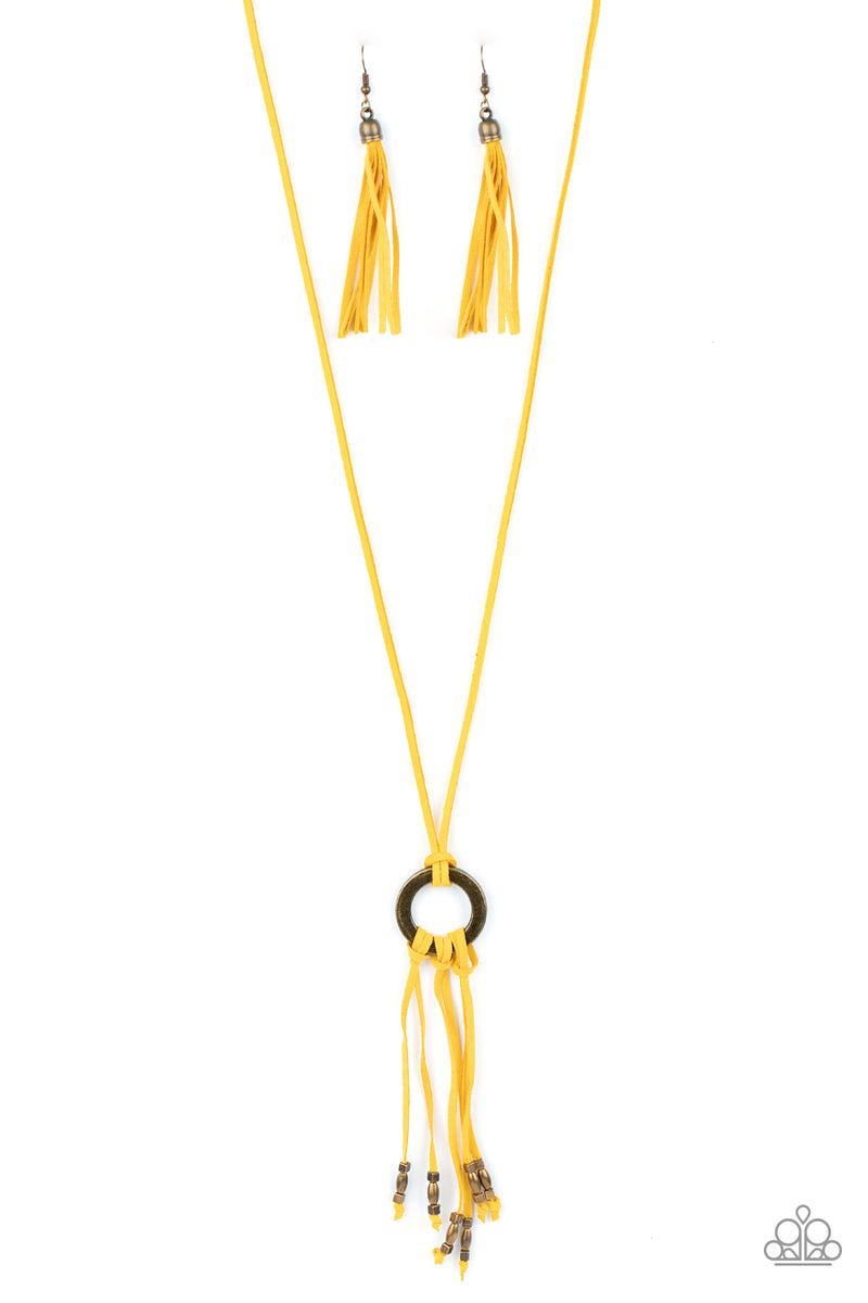 Feel At Homespun ~ Yellow Necklace