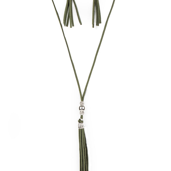 Hold My Tassel ~ Green Necklace