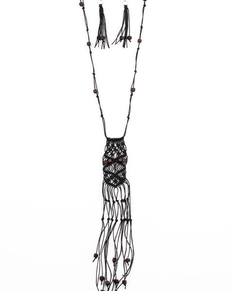 Macrame Majesty ~ Black Necklace