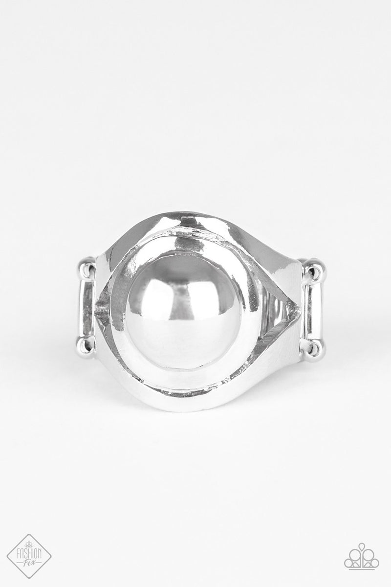 Metro Center ~ Silver Ring