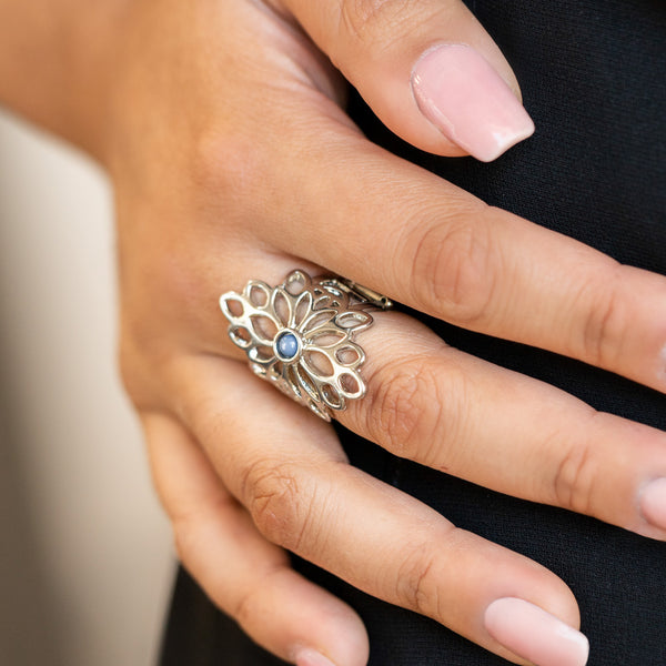 Perennial Daydream ~ Blue Ring