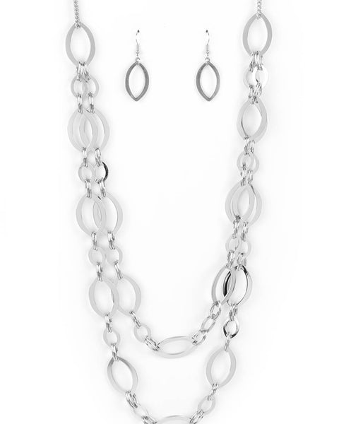 The OVAL-achiever ~ Silver Necklace