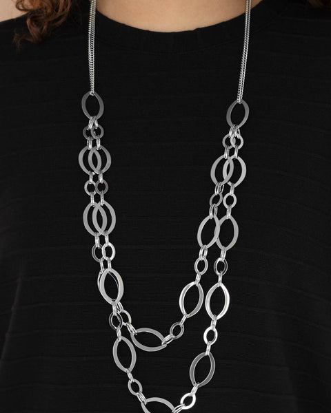 The OVAL-achiever ~ Silver Necklace